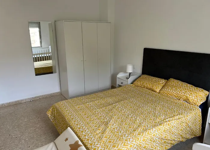 3-Bedroom + Crib - Perfect For The Family